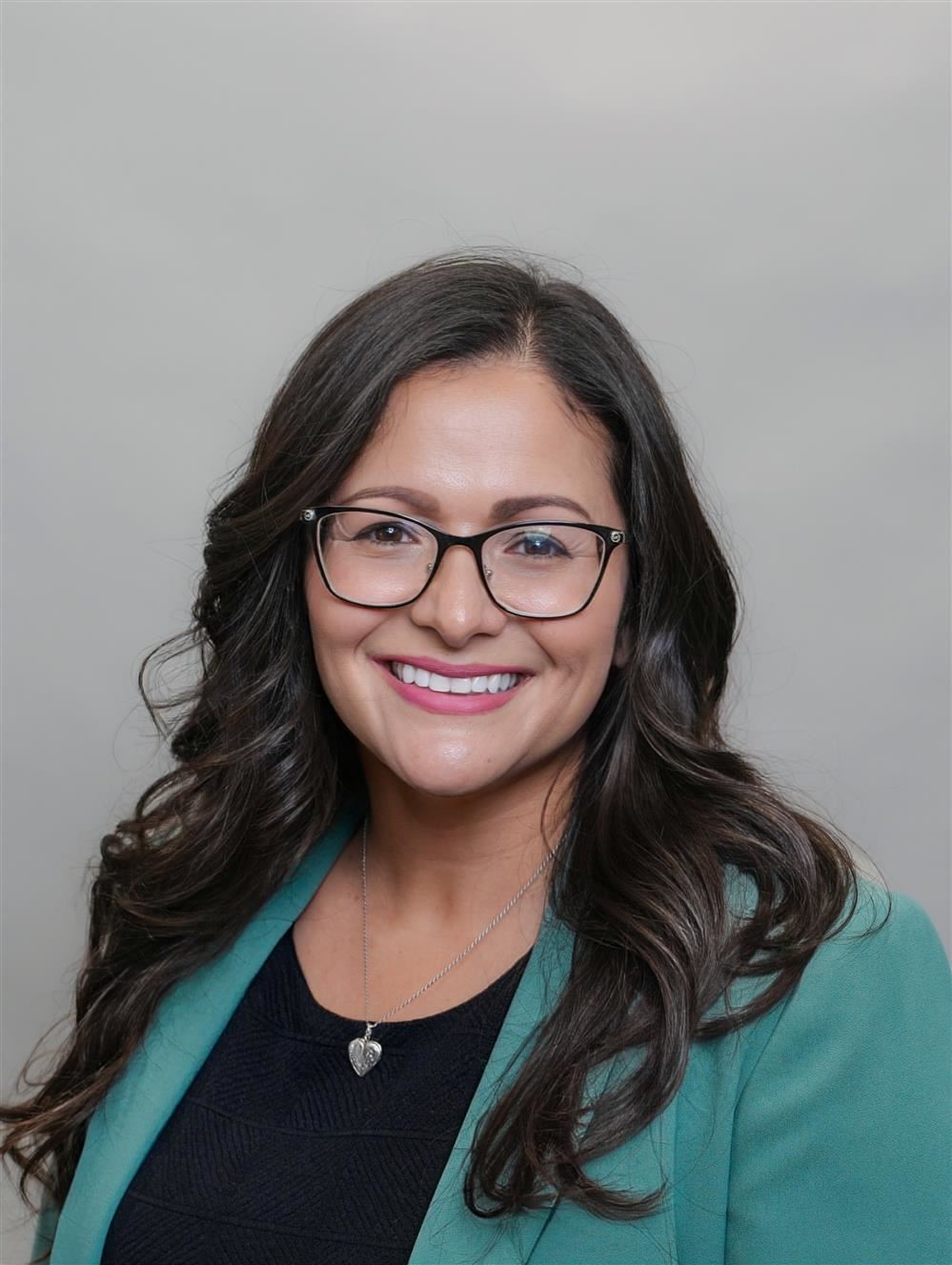  Principal Kristal Henriquez Pulido